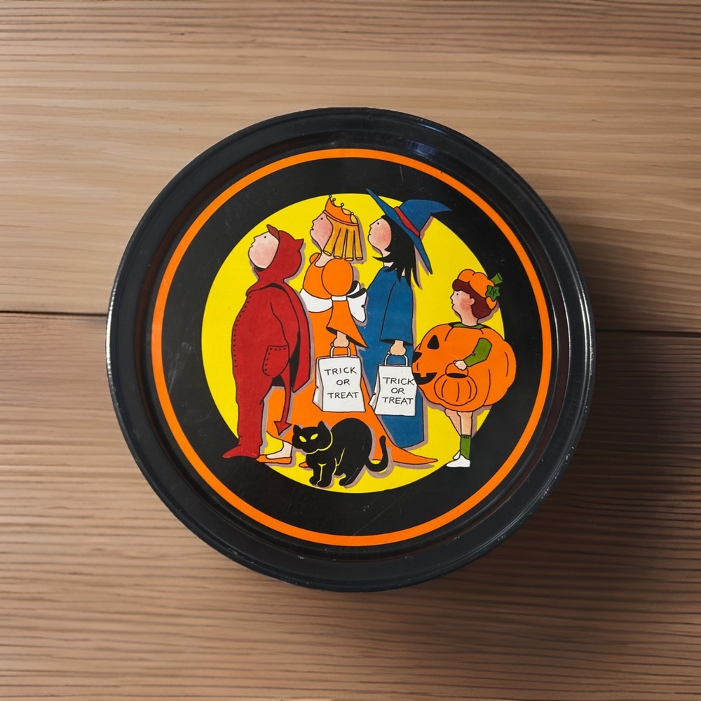 Vintage 1986 The Tin Box Company Halloween Tin Platter Candy Dish Server 12 3/4"